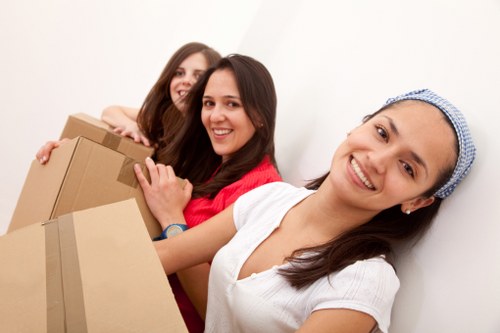 Prepared moving checklist for a London residential relocation